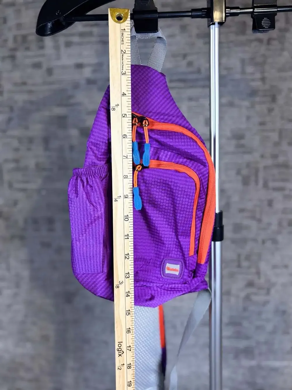 Tanluhu Lightweight Outdoor Sling Crossbody Backpack with Side Pocket